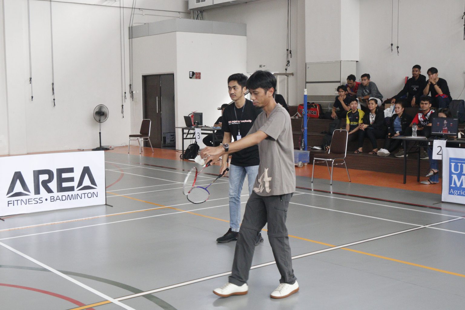 Opening of “MBA Badminton Championship Vol.3” Tournament MBA FEB UGM